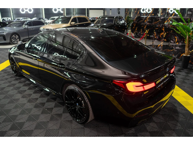 BMW 540 D XDRIVE FULL M BLACK LINE H&K ЛИЗИНГ 100% - автомобили, коли, обяви за нови и употребявани 6
