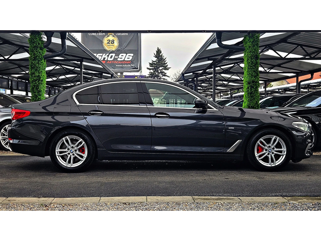 BMW 540 ! XD/LUXURY/LED/DIGITAL/DISTR/HUD/BOWERS/ОБДУХ/ЛИЗ - автомобили, коли, обяви за нови и употребявани 3