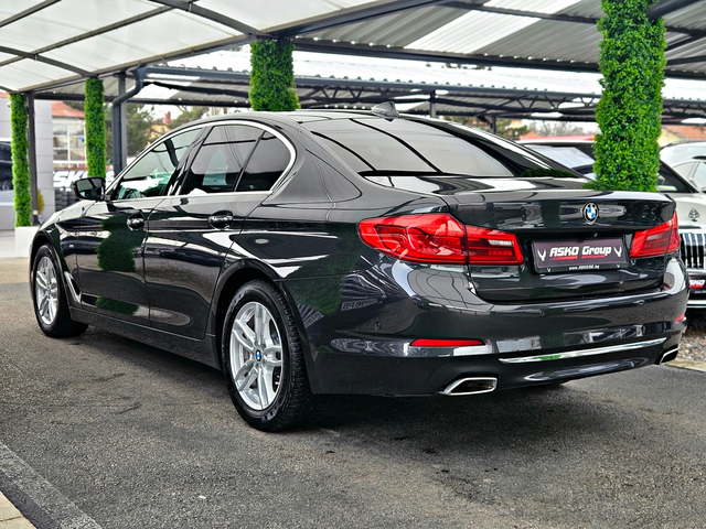 BMW 540 ! XD/LUXURY/LED/DIGITAL/DISTR/HUD/BOWERS/ОБДУХ/ЛИЗ - автомобили, коли, обяви за нови и употребявани 4