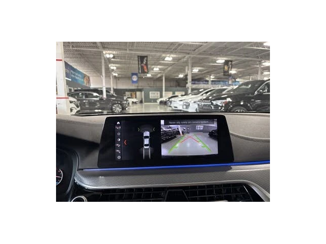 BMW 540 I xDrive* M-пакет* Harman/Kardon* подгрев* шибида - автомобили, коли, обяви за нови и употребявани 11