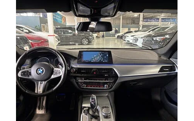 BMW 540 I xDrive* M-пакет* Harman/Kardon* подгрев* шибида - автомобили, коли, обяви за нови и употребявани 7