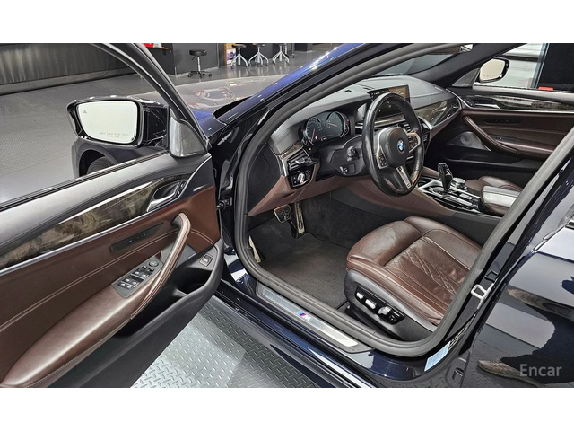 BMW 540 * xDrive* M-Sport PLUS* FULL* - автомобили, коли, обяви за нови и употребявани 10