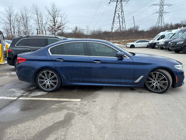 BMW 540 M* SPORT* XDRIVE* HARMON* KARDON* 360КАМЕРА* LANE* - автомобили, коли, обяви за нови и употребявани 1