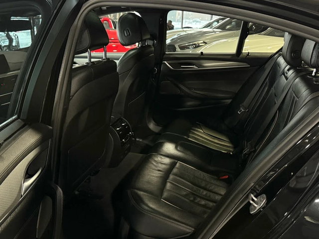 BMW 540 XDRIVE * CAMERA * HEAD UP * H&K * ПОДГРЕВ * LED - автомобили, коли, обяви за нови и употребявани 6