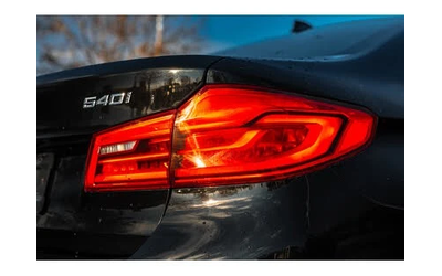 BMW 540 * М-Package* * HeadUp* AвтоКредит* (ЦЕНА ДО БГ) - автомобили, коли, обяви за нови и употребявани 10