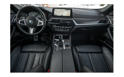 BMW 540 * М-Package* * HeadUp* AвтоКредит* (ЦЕНА ДО БГ) - автомобили, коли, обяви за нови и употребявани 11