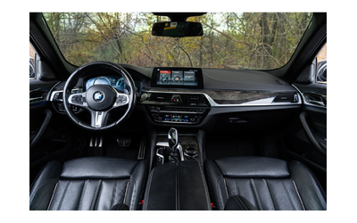 BMW 540 X-Drive* M-Pack* Harman Kardon - автомобили, коли, обяви за нови и употребявани 7