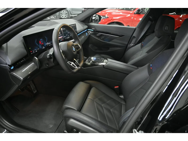 BMW 540 xDrive Msport H&K - автомобили, коли, обяви за нови и употребявани 3