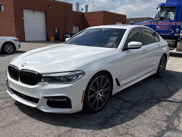 BMW 540 * МАСАЖИ* ДИСТРОНИК* ВАКУМ* 360 КАМЕРА* ОБДУХВАНЕ* - автомобили, коли, обяви за нови и употребявани 0