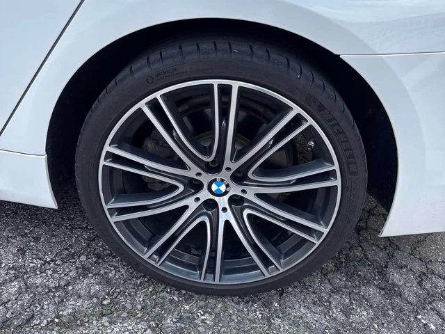 BMW 540 * МАСАЖИ* ДИСТРОНИК* ВАКУМ* 360 КАМЕРА* ОБДУХВАНЕ* - автомобили, коли, обяви за нови и употребявани 5
