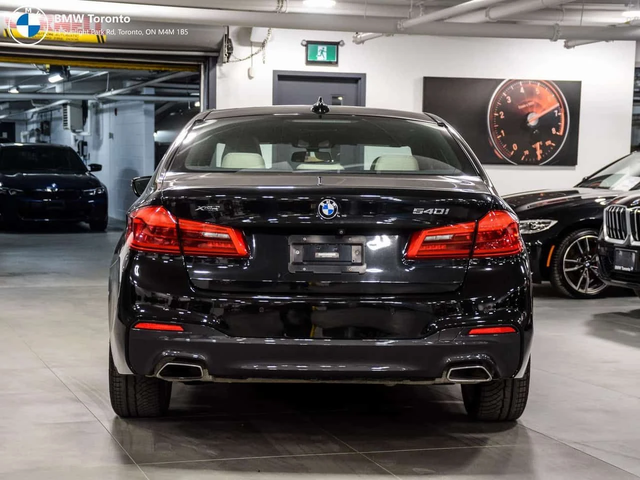BMW 540 * xDrive * ПОДГРЕВ * ШИБИДАХ * 360 * - автомобили, коли, обяви за нови и употребявани 4