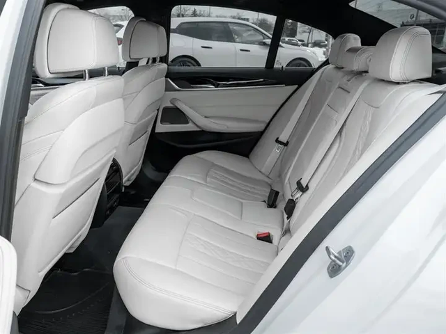 BMW 540 М-Sport * Фиксирана цена до БГ * Oт BMW * - автомобили, коли, обяви за нови и употребявани 14
