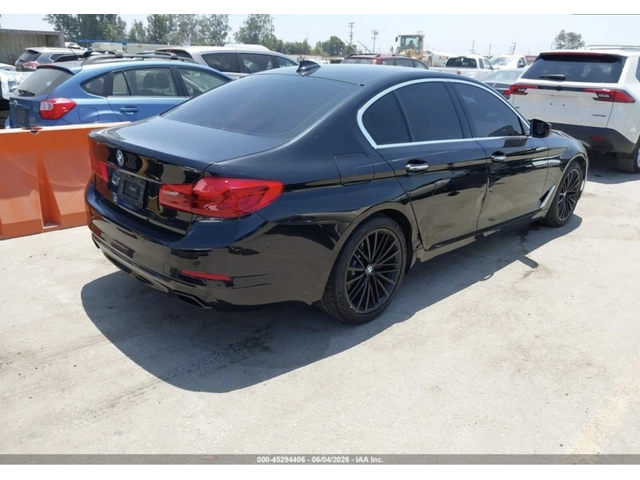 BMW 540 АВТОКРЕДИТ - автомобили, коли, обяви за нови и употребявани 3