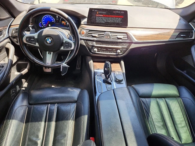 BMW 540 XI M PKG| HUD| HARMAN| ВАКУУМ| ЩОРИ| - автомобили, коли, обяви за нови и употребявани 7