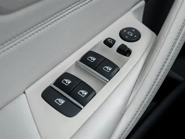 BMW 700 2022 BMW 5 Series 540i xDrive | CPO | HK Audio | H - автомобили, коли, обяви за нови и употребявани 15