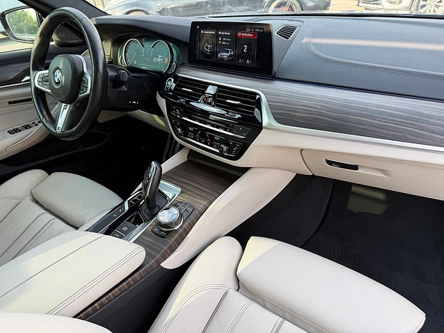 BMW 540 M58-DISTRONIK-HEAD UP-VAKUM-360KAMERI-HARMAN KARDO - автомобили, коли, обяви за нови и употребявани 12