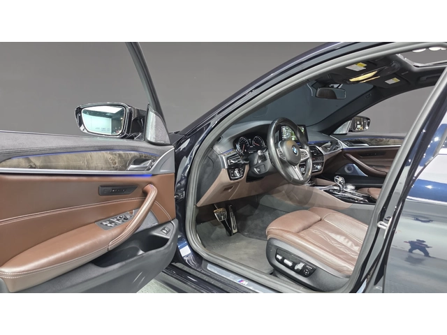 BMW 540 M-PK* DISTRONIK* LASER* ОБДУХ* B&W* КРАЙНА ЦЕНА - автомобили, коли, обяви за нови и употребявани 8