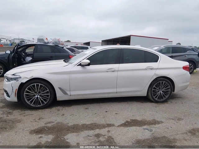 BMW 540 HEAD UP* 360* ВАКУМ* ADAPTIVE LED - автомобили, коли, обяви за нови и употребявани 12