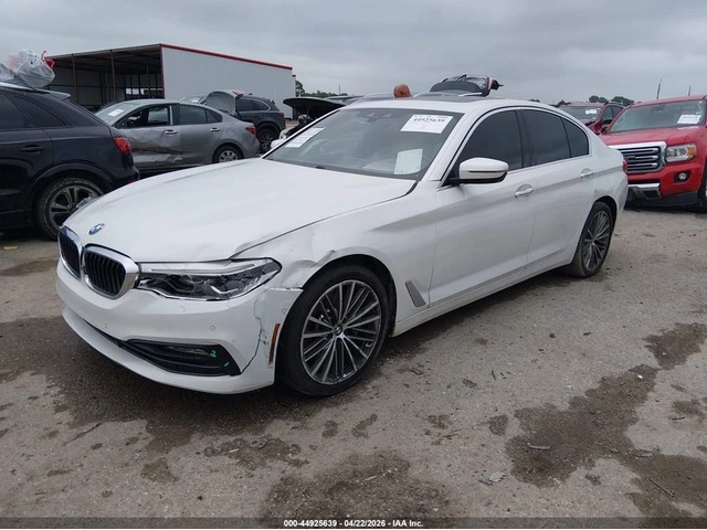 BMW 540 HEAD UP* 360* ВАКУМ* ADAPTIVE LED - автомобили, коли, обяви за нови и употребявани 1