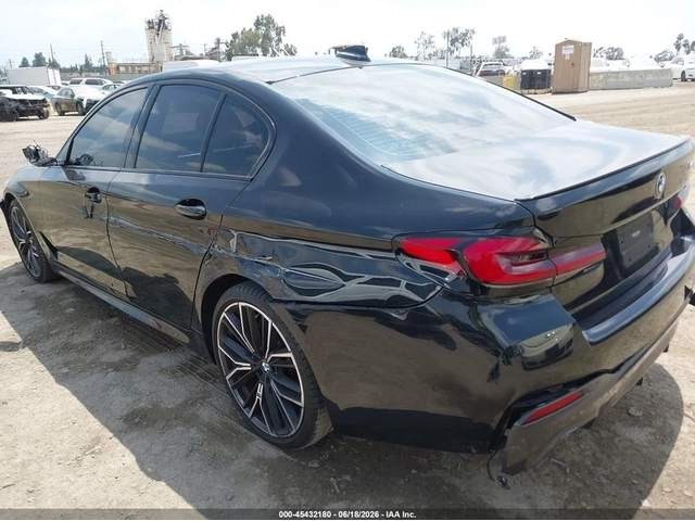BMW 540 MPACK* AMBIENT* HEADUP* HARMAN* HUD - автомобили, коли, обяви за нови и употребявани 8