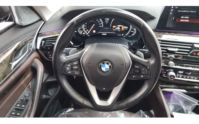 BMW 540 M* ОБДУХВАНЕ* ПОДГРЕВ* ДИСТРОНИК* 360 КАМЕРА* - автомобили, коли, обяви за нови и употребявани 11