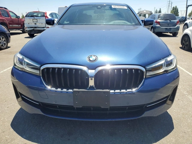BMW 540 ПОДГРЕВ* ОБДУХВАНЕ* HARMAN* KARDON* 360* HUD* - автомобили, коли, обяви за нови и употребявани 2