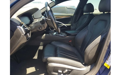 BMW 540 ПОДГРЕВ* ОБДУХВАНЕ* HARMAN* KARDON* 360* HUD* - автомобили, коли, обяви за нови и употребявани 7