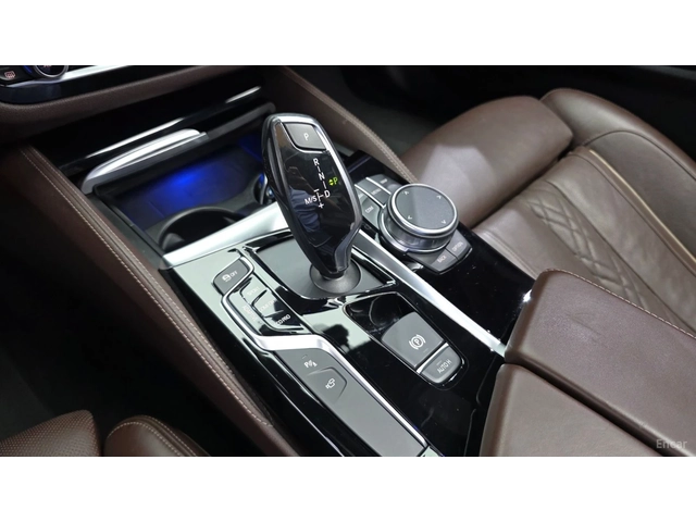 BMW 540 xDrive* M PACK* 360* HUD* DISTRO* H/K* ОБДУХВАНЕ - автомобили, коли, обяви за нови и употребявани 6