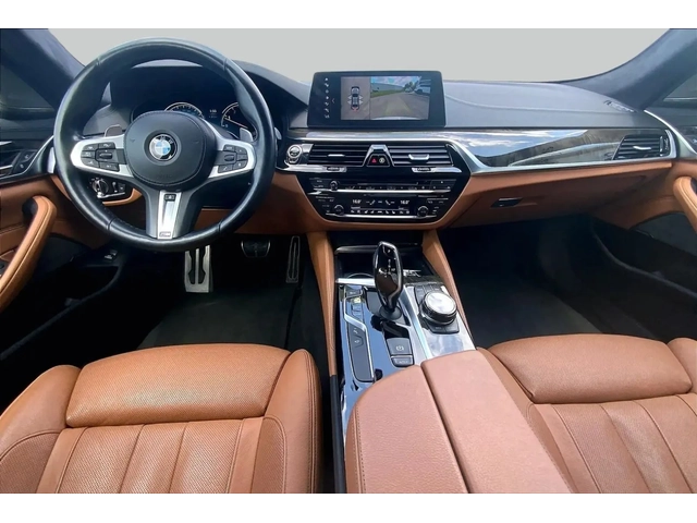 BMW 540 xDrive* M PACK* 360* HUD* DISTRO* H/K* ОБДУХВАНЕ - автомобили, коли, обяви за нови и употребявани 2