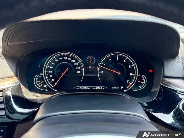 BMW 540 XDRIVE* MPACK* DISTRONIC* ПОДГРЕВ* ОБДУХВАНЕ* - автомобили, коли, обяви за нови и употребявани 11