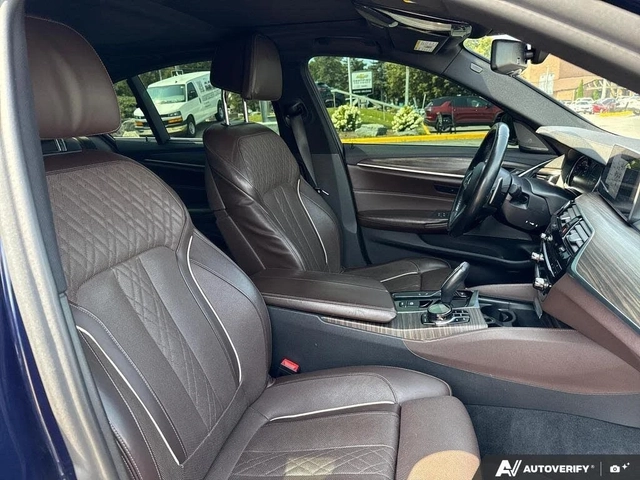 BMW 540 XDRIVE* MPACK* DISTRONIC* ПОДГРЕВ* ОБДУХВАНЕ* - автомобили, коли, обяви за нови и употребявани 13