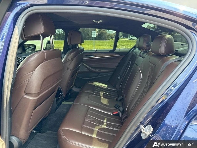 BMW 540 XDRIVE* MPACK* DISTRONIC* ПОДГРЕВ* ОБДУХВАНЕ* - автомобили, коли, обяви за нови и употребявани 14