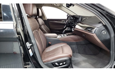 BMW 540 XDRIVE* LUXURI P* КОЖА* ОБДУХВ* 360* ПАНО* HEAD UP - автомобили, коли, обяви за нови и употребявани 8