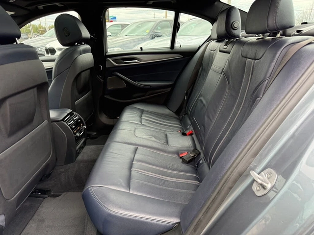 BMW 540 i* XDRIVE* HEAD UP* HARMAN* 360 КАМЕРИ* ПАМЕТ - автомобили, коли, обяви за нови и употребявани 13