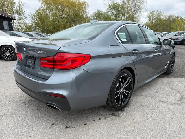 BMW 540 i* XDRIVE* HEAD UP* HARMAN* 360 КАМЕРИ* ПАМЕТ - автомобили, коли, обяви за нови и употребявани 3