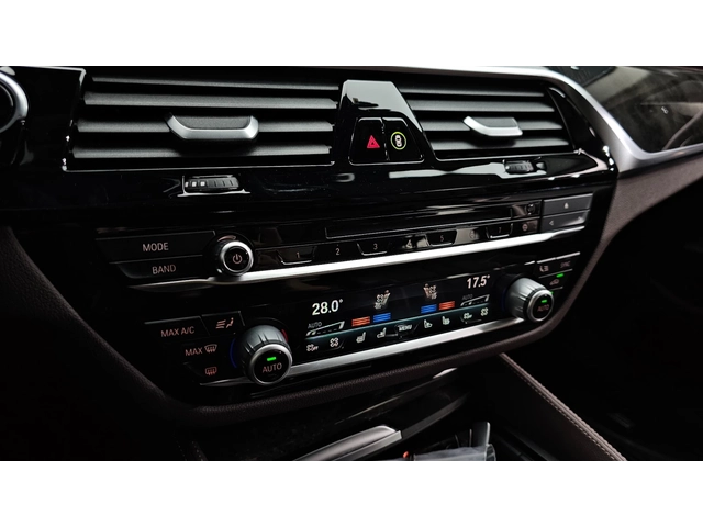 BMW 540 xDrive Luxury Plus G30 - автомобили, коли, обяви за нови и употребявани 7