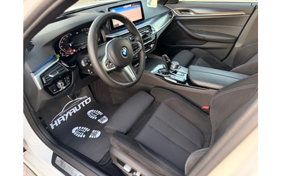 BMW 540 i= xDrive= B58= M-performance= HUD= Keyless Go= - автомобили, коли, обяви за нови и употребявани 8