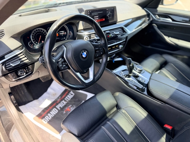 BMW 540 540i Xdrive-Лизинг през уникредит 275 евро - автомобили, коли, обяви за нови и употребявани 9
