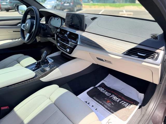 BMW 540 540I M-sport-FullЛизинг Уникредит по 320 евро - автомобили, коли, обяви за нови и употребявани 12