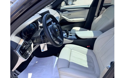 BMW 540 540I M-sport-FullЛизинг Уникредит по 320 евро - автомобили, коли, обяви за нови и употребявани 8