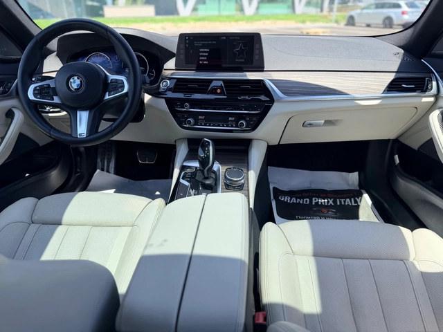 BMW 540 540I M-sport-FullЛизинг Уникредит по 320 евро - автомобили, коли, обяви за нови и употребявани 9