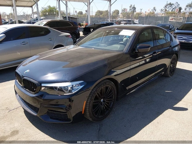 BMW 540 M ПАКЕТ| 2 КЛЮЧА | ТЪРГ В САЩ - автомобили, коли, обяви за нови и употребявани 0