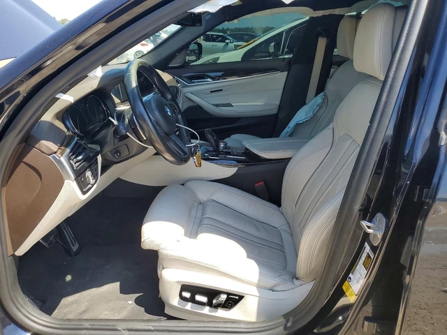 BMW 540 M* H/K* SOFT* PANO* - автомобили, коли, обяви за нови и употребявани 6