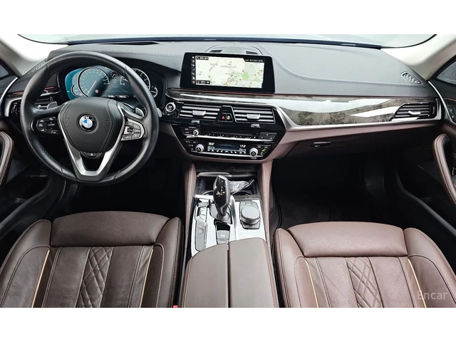 BMW 540 XDRIVE - автомобили, коли, обяви за нови и употребявани 4