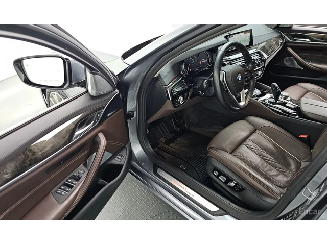 BMW 540 XDRIVE - автомобили, коли, обяви за нови и употребявани 7
