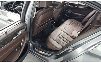 BMW 540 XDRIVE - автомобили, коли, обяви за нови и употребявани 9