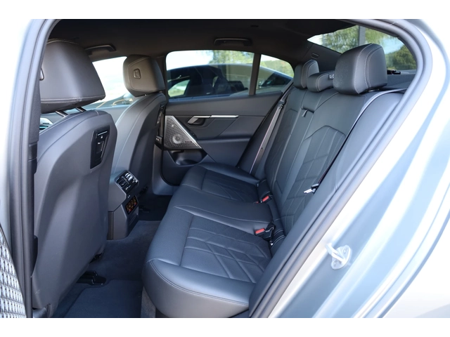 BMW 540 M SPORT PRO* XDRIVE* BOWERS&WILKINS* 360* - автомобили, коли, обяви за нови и употребявани 15