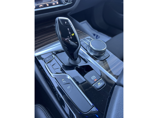 BMW 540 i XDRIVE 340к.с. FULL - автомобили, коли, обяви за нови и употребявани 10