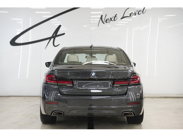BMW 540d 540d xDrive M Package Shadow Line - автомобили, коли, обяви за нови и употребявани 4