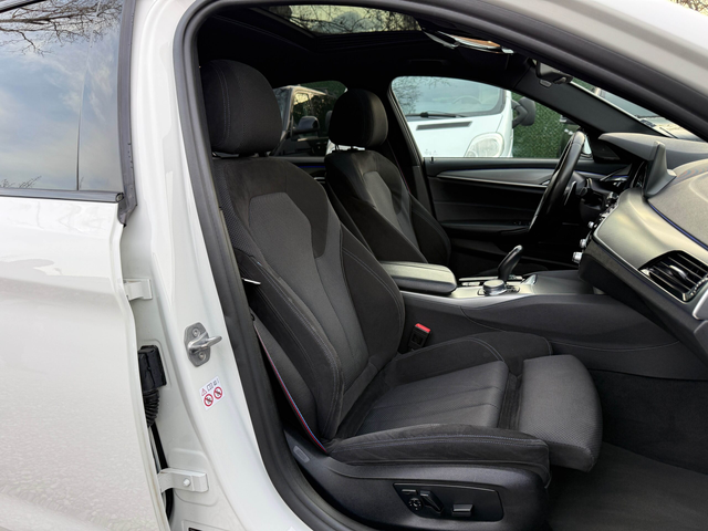 BMW 540d Xdrive 320hp Mpack Harman/Kardon ТОП - автомобили, коли, обяви за нови и употребявани 15